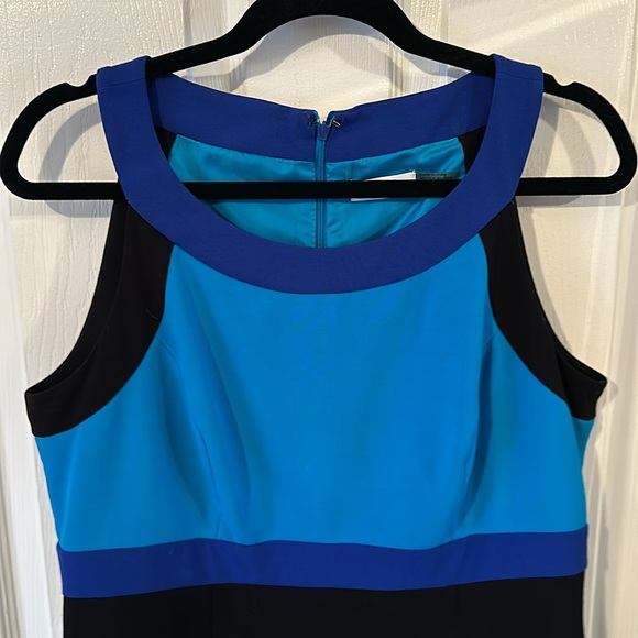 Calvin Klein sleeveless dress - Picture 2 of 4